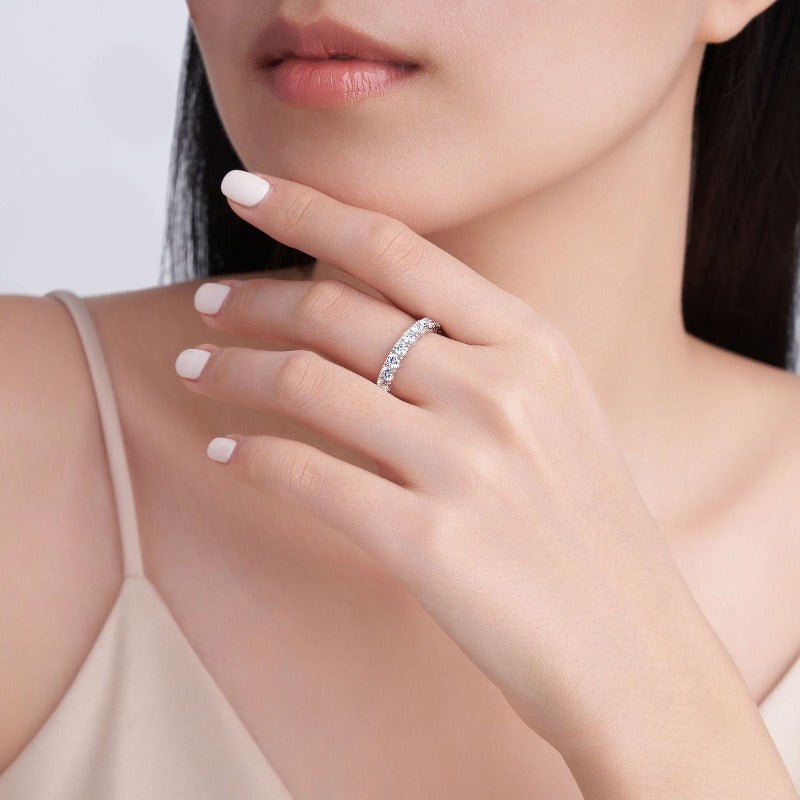 Amour Heart-Pronged Moissanite Eternity Ring | S925 Silver 2.1CTW Wedding Band