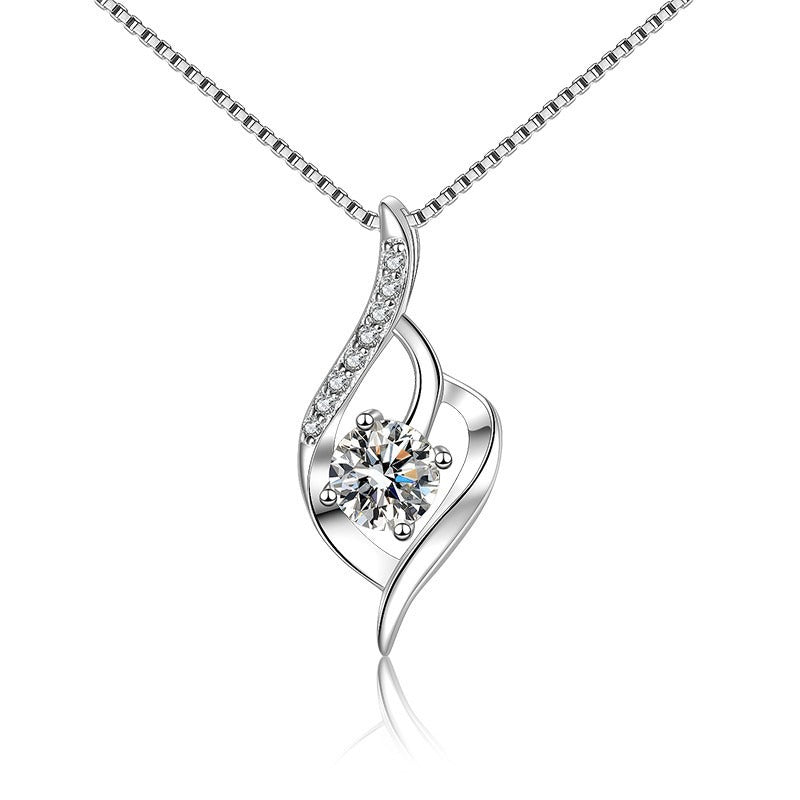 The Ethereal Wave Moissanite Twist Necklace – 1ct Collarbone Chain