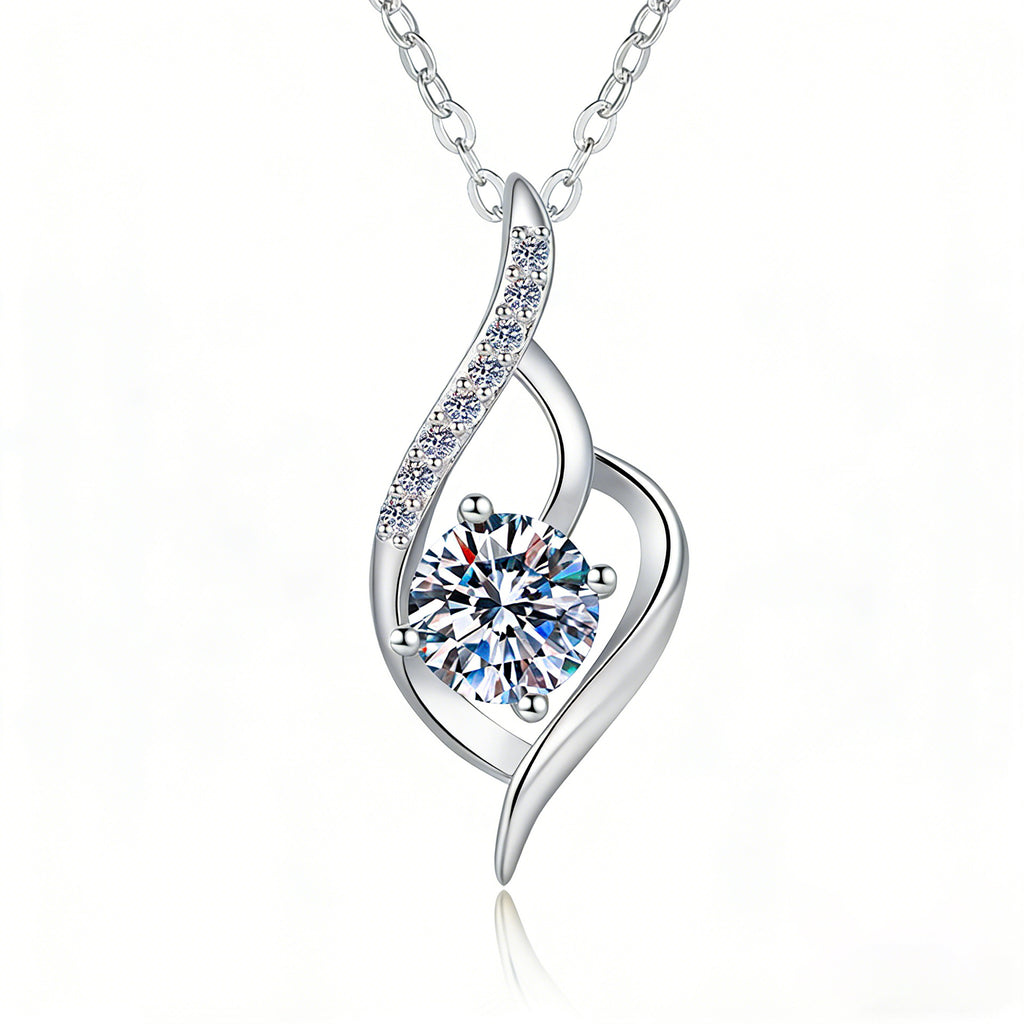 The Ethereal Wave Moissanite Twist Necklace – 1ct Collarbone Chain